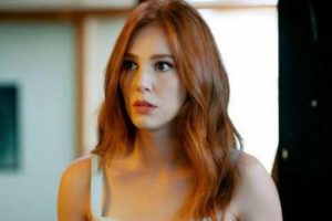 &Uuml;nl&uuml; oyuncuya mahkeme şoku