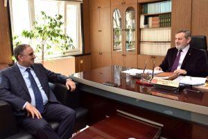 Bursa Mustafakemalpaşa Belediye Başkanı Kurtulan'dan yeni m&uuml;ft&uuml;ye ziyaret