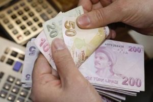 Vergi ve faiz indirimi konut ve otomobil satışlarını patlattı
