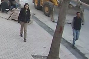 Dedektif gibi iz s&uuml;r&uuml;p tacizciyi yakaladı