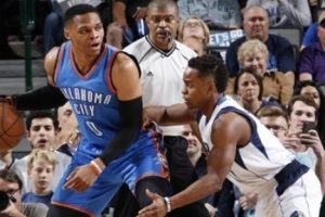 Westbrook'un "triple-double"ı Spurs'e engel olamadı