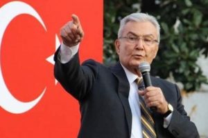 Baykal'dan referandum &ccedil;ıkışı: Oy kullanmayana...