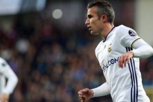 Fenerbah&ccedil;e, Persie ile hayata d&ouml;nd&uuml;!