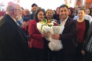 Bursa'da bakır teller filografi ustalarının ellerinde hayat buluyor