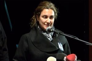 Ak&ccedil;atepe'nin kızından duygusal konuşma