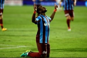 Trabzonsporlu Onazi'ye talip var
