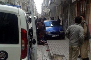 Suriyeliler kavga etti: 3 yaralı