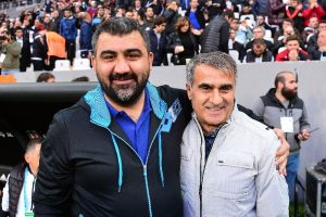 &Uuml;mit &Ouml;zat: "Şenol Hoca beni ilk defa..."
