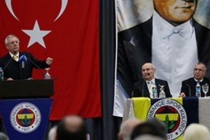 Fenerbah&ccedil;e'de olağan&uuml;st&uuml; kongre rafa kalktı!