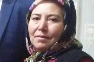 Eski futbolcunun annesinin şoke eden &ouml;l&uuml;m&uuml;!