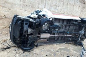 Mardin-Diyarbakır karayolunda feci kaza: 1 &ouml;l&uuml;, 2 yaralı