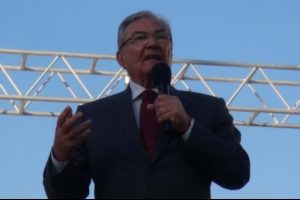 Deniz Baykal: Ben 'hayır diyeceğim, ter&ouml;rist diyenin alnını karışlarım
