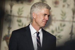 Trump'ın Y&uuml;ksek Mahkeme adayı Gorsuch'a komiteden onay