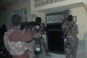 Adana'da PKK g&ouml;zaltısı!