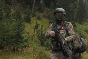 Valilik a&ccedil;ıkladı! &Uuml;st d&uuml;zey ter&ouml;ristler kıstırıldı