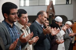 Bursa Uludağ &Uuml;niversitesi &ouml;ğrencilerinden &ouml;ld&uuml;r&uuml;len siviller i&ccedil;in gıyabi cenaze namazı