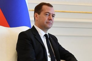 Medvedev 'metro g&uuml;venliği' yasasını imzaladı