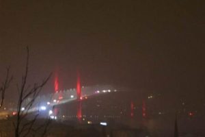 İstanbul Boğazı gemi ge&ccedil;işlerine kapatıldı