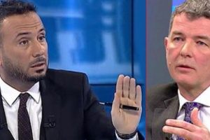 Ertem Şener k&uuml;f&uuml;r etti! İngiliz B&uuml;y&uuml;kel&ccedil;i yanıt verdi: Kim bu aptal?