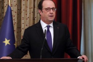 Hollande'dan Suriye rejimine ceza talebi