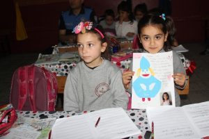 Minik kalplerin ilk mektubu G&uuml;neydoğu kahramanlarına
