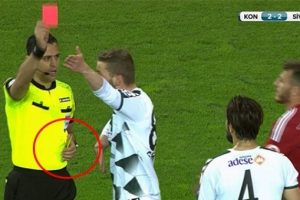 Konyaspor ma&ccedil;ında skandal olay!