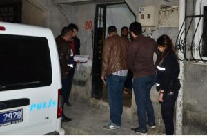 Adana'da PKK operasyonu: 22 g&ouml;zaltı