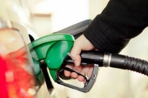 Motorine 9 kuruş zam geliyor