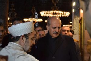Kurtulmuş: "Bu kodomanlar 7,5 milyar insanı kendileriyle eşit olarak g&ouml;rm&uuml;yor"