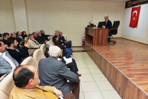Bursa Nil&uuml;fer'de Sosyal Demokrasi Seminerleri'nin konuğu Karayal&ccedil;ın oldu