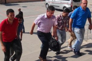 Darbeci generali FET&Ouml;'c&uuml; askeri savcı akladı