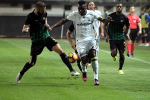 Fenerbah&ccedil;e ile Akhisar 10. randevuda