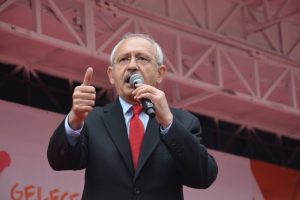 CHP lideri: Kılı&ccedil;daroğlu size ne yaptı?