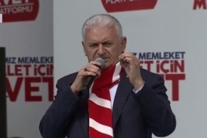 Yıldırım: Kimse 'evet'&ccedil;ileri ve 'hayır'cıları ayrıştıramaz
