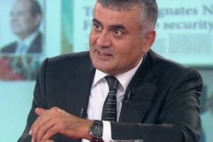 &Uuml;nl&uuml; anket&ccedil;iden 'kararsız se&ccedil;men' a&ccedil;ıklaması