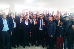 Partilerinden istifa edip AK Parti'ye katıldılar