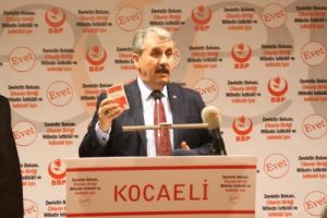 Destici: Cumhuriyet, adına uygun hale getiriliyor