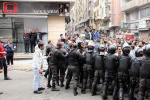 Mısır h&uuml;k&uuml;meti OHAL kararını onayladı