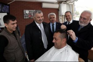 Elitaş'tan referandum tıraşı