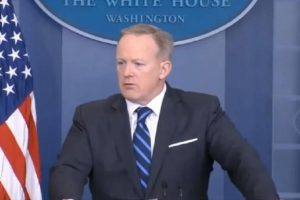 Spicer: "Esad varken, Suriye'de istikrar ve barış olmasını d&uuml;ş&uuml;nemiyorum"