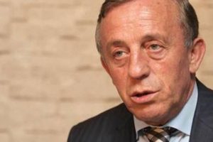 Ağaoğlu'ndan CHP'li kadın vekile: Evime gelsin
