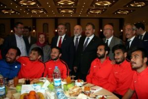 Bakan Eroğlu: 30-40 yıl &ouml;nce cumhurbaşkanlığı sisteminin gelmesi gerekiyordu