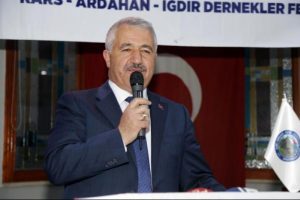Bakan Arslan: Y&uuml;r&uuml;tme ve yasama birbirinden ayrılacak
