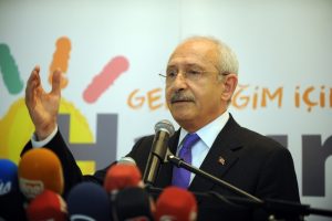 Kılı&ccedil;daroğlu'ndan Bursa'da, Erdoğan'a 'Yenikapı' cevabı