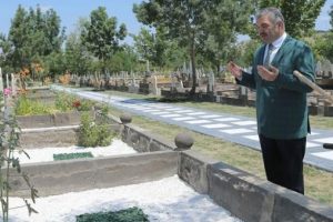Başkan'dan ilgin&ccedil; s&ouml;zler: "İnsanın &ouml;lesi geliyor" diyorlar