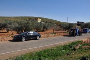 Polise ateş a&ccedil;ıldı: 1'i yaralı, 2 g&ouml;zaltı