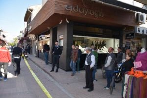 Dernek başkanına silahlı saldırı: 2 yaralı