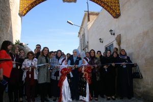 Emine Erdoğan, K&uuml;lt&uuml;r ve Sanat Sokağı'nın a&ccedil;ılışını yaptı
