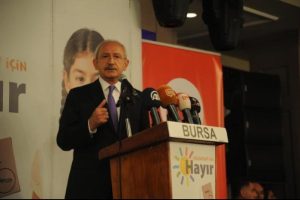 Kemal Kılı&ccedil;daroğlu, Bursa K&uuml;lt&uuml;rpark'ta etkinliğe katıldı