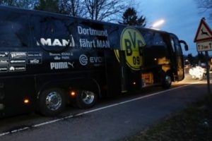Dortmund saldırısı sonrası iki yazı inceleniyor